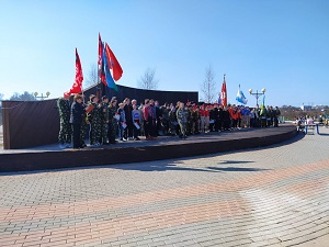 Жители поселения приняли участие в военно-спортивной игре «Орлёнок»