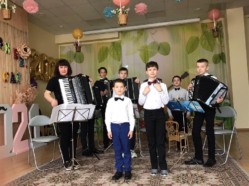 Концерт для воспитанников детского сада провели ученики Вороновской детской школы искусств