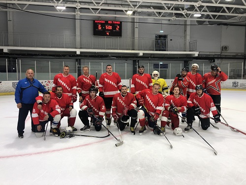 Команда «Вороново» выиграла хоккейный матч