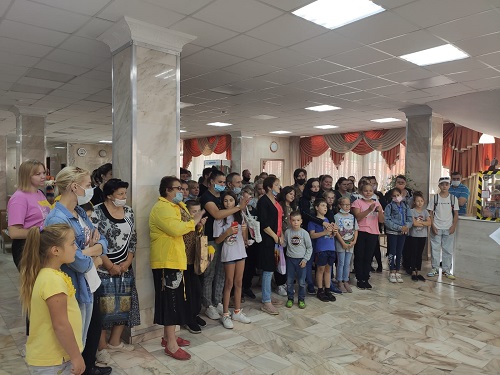 В Вороновском провели акцию «Соберем ребёнка в школу»