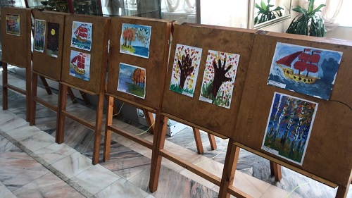 Выставку рисунков ко Дню народного единства организуют в ДК «Дружба»