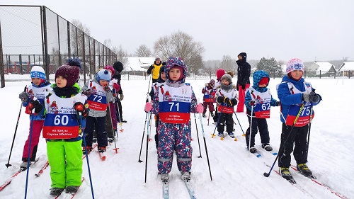 Детская инклюзивная лыжная гонка прошла сегодня в Вороновском