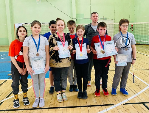 Соревнования по бадминтону прошли в СК «Вороново»