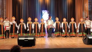 Отчетный концерт творческих коллективов прошел в ДК «Дружба»