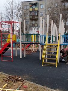 В Вороновском проходят работы по благоустройству дворовых территорий