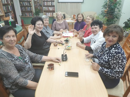Очередное заседание женского клуба «Планета Позитива» прошло в ДК «Дружба»