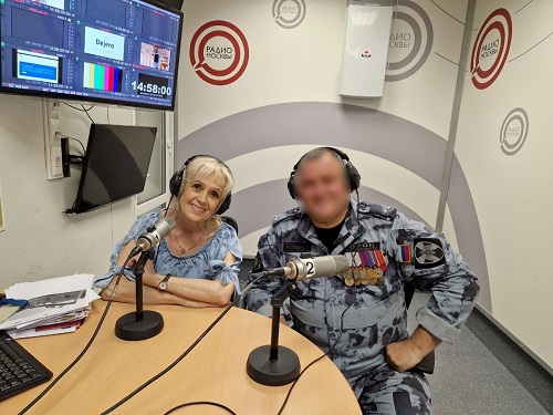 В гостях на «Радио Москвы» побывал офицер ОМОН «Меч» на транспорте