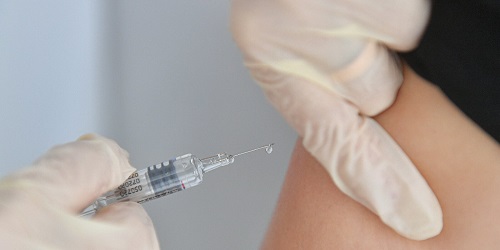 Видеоролик о вакцинации от гриппа разместили в соцсетях Вороновской больницы