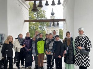 Экскурсию по Вороновскому храму провели для учеников школы №2073