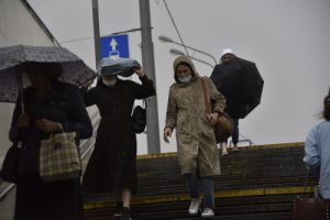 Жителей столицы предупредили о дожде и сильном ветре