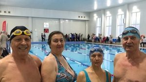 Жители Вороновского приняли участие в соревнованиях по плаванию