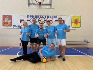 Команда Вороновского поселения сыграла в волейбол