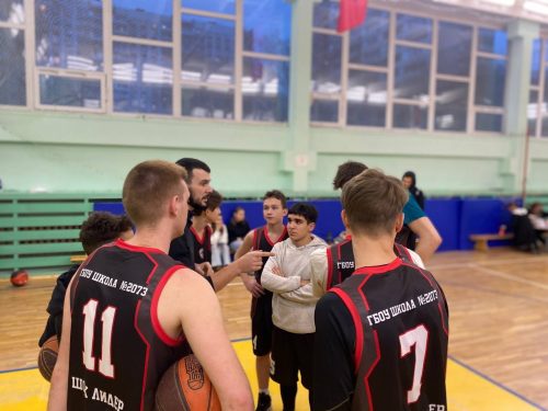 Баскетболисты из Вороновского вошли в число 16 лучших команд Москвы