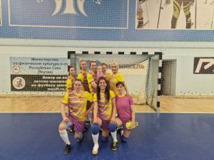 Спортсменки из Вороновского начали выступление на соревнованиях по любительскому женскому футболу