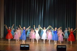 Отчетный концерт хореографического отделения ДШИ прошел в ДК «Дружба»