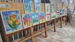 Выставка творческих работ открылась в ДК «Дружба»
