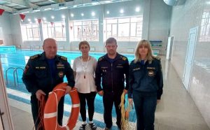 Спасатели на воде принимают участие во Всероссийской акции «Научись плавать»