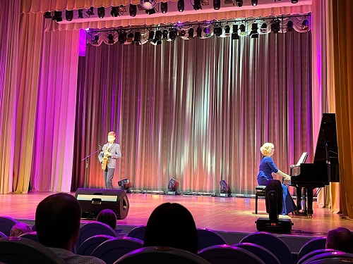 Отчетный концерт Вороновской ДШИ прошел в ДК «Дружба»