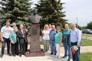 В День Памяти и Скорби в Вороновском прошли памятные возложения
