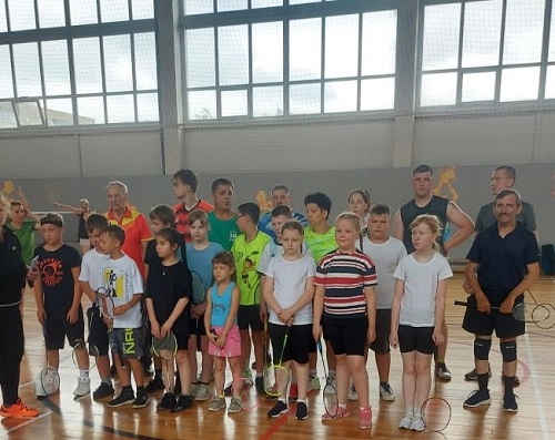 Вороновские спортсмены приняли участие в турнире по бадминтону