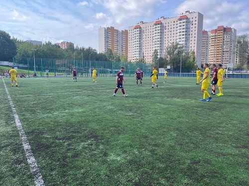 Футболисты Вороновского провели завершающую игру Чемпионата ТиНАО