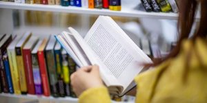 Ученики Школы 2073 могут заказать книги из библиотеки онлайн