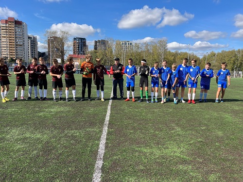 Футболисты Вороновского приняли участие в соревнованиях в Десеновском