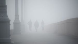 Туман стал причиной введения в столице «желтого» уровня погодной опасности