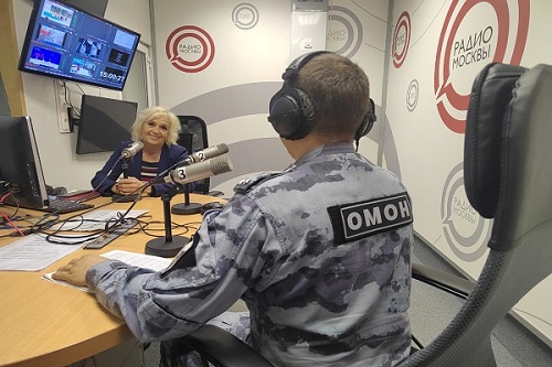 Офицер Росгвардии рассказал об истории ОМОН «Авангард» на «Радио Москвы»