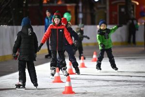 Вороновцев приглашают принять участие в соревнованиях по бегу на коньках