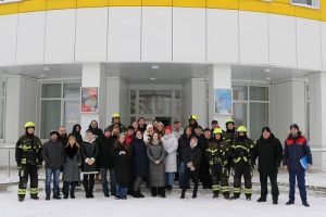 Путешествие в страну пожарной безопасности и безопасности на льду