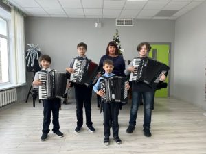 Ученики музыкального отделения Вороновской ДШИ сдали экзамены