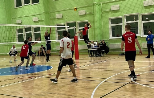 Команда СК «Вороново» принимает участие в Чемпионате по волейболу
