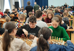 Ученики школы №2073 приняли участие в турнире «64 поля»