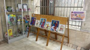 К неделе детской книги открылась выставка творческих работ