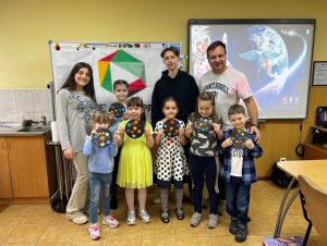 Представители Молодежной палаты провели мастер-класс посвященный Дню Космонавтики