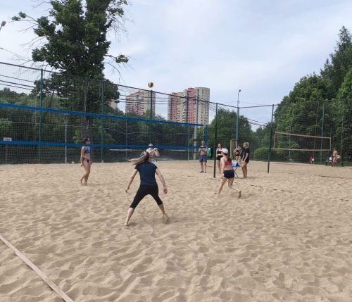 Вороновцы приняли участие в пляжном волейболе
