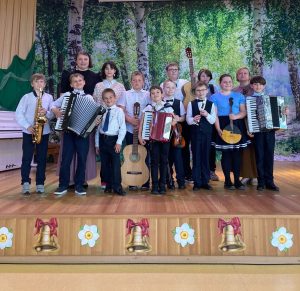 Ученики Вороновской ДШИ выступили с концертом в детском саду
