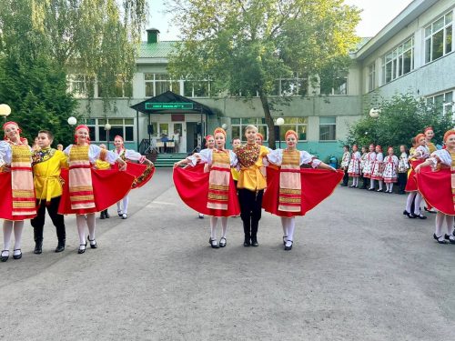 В Школе 2073 прошел День дополнительного образования