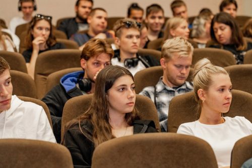 Представители МП Вороновского посетят лекцию в рамках городского проекта развития молодежного парламентаризма